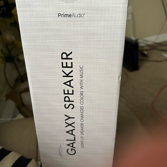 Prime Audio Galaxy Speaker LED Color Spectrum - Picture 3 of 4